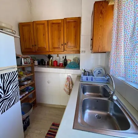 SΗΑΝΤΙ country house 100m from sandy beach Prázdninový dům