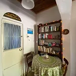 Sηαντι 100m From Sandy *