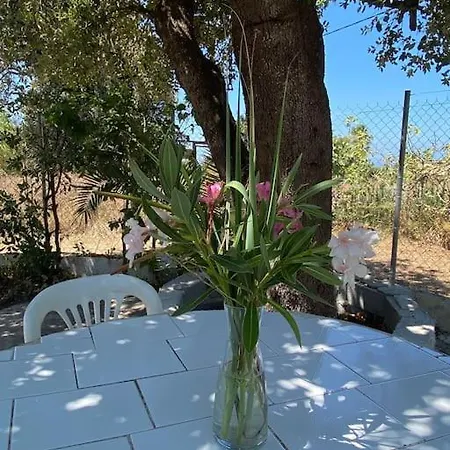 SΗΑΝΤΙ country house 100m from sandy beach * Halikounas