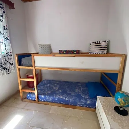 Hébergement de vacances SΗΑΝΤΙ country house 100m from sandy beach Halikounas