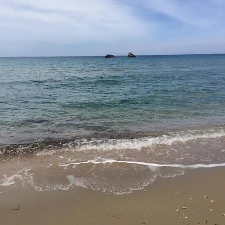 SΗΑΝΤΙ country house 100m from sandy beach